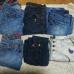 6 pairs of jeans size 5